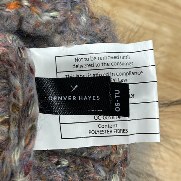 NWOT - Denver Hayes Accessories | Grey Winter Knit Hat With Faux Pom Pom - Picture 5 of 5